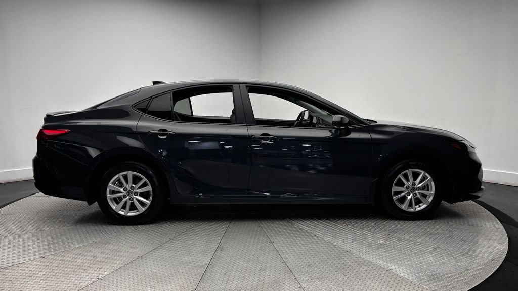 Used 2025  Toyota LE image 37
