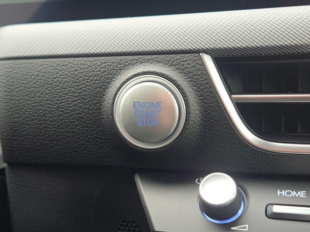 New 2026 Gray Hyundai SE image 28