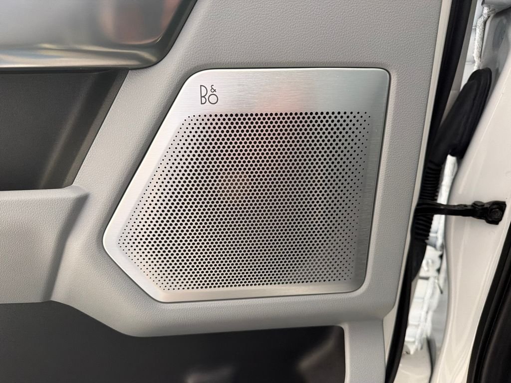 Used 2023 White Metallic Ford Limited image 12