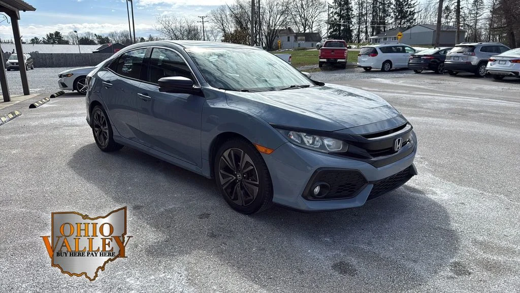 2017 Honda Civic EX-L w/Navigation CVT's photo