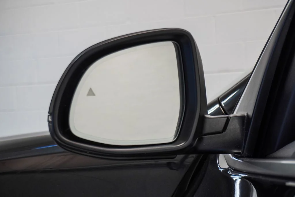 Used 2022 Black BMW sDrive30i image 45