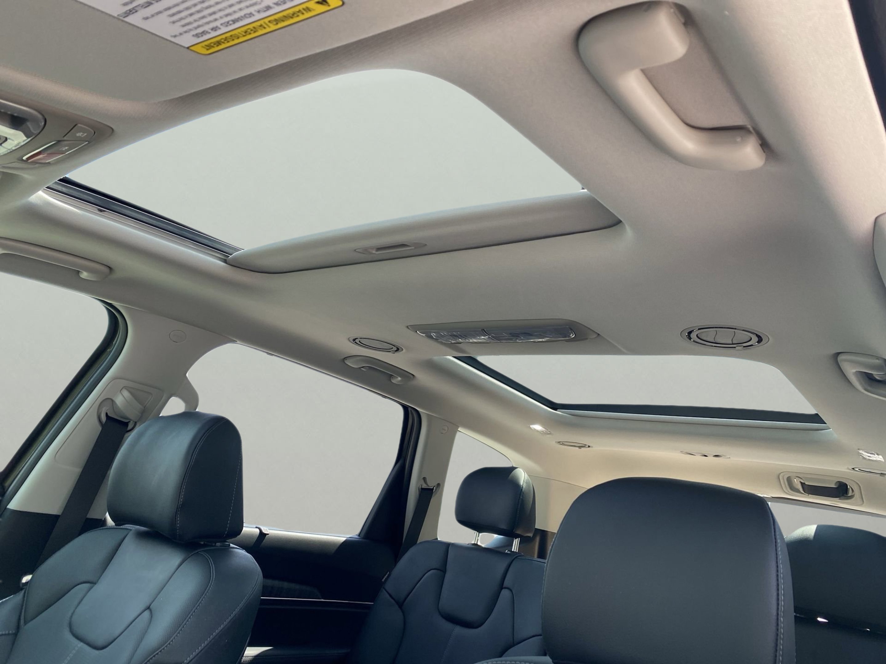 Certified Used 2025 Dark Moss Kia SX image 16