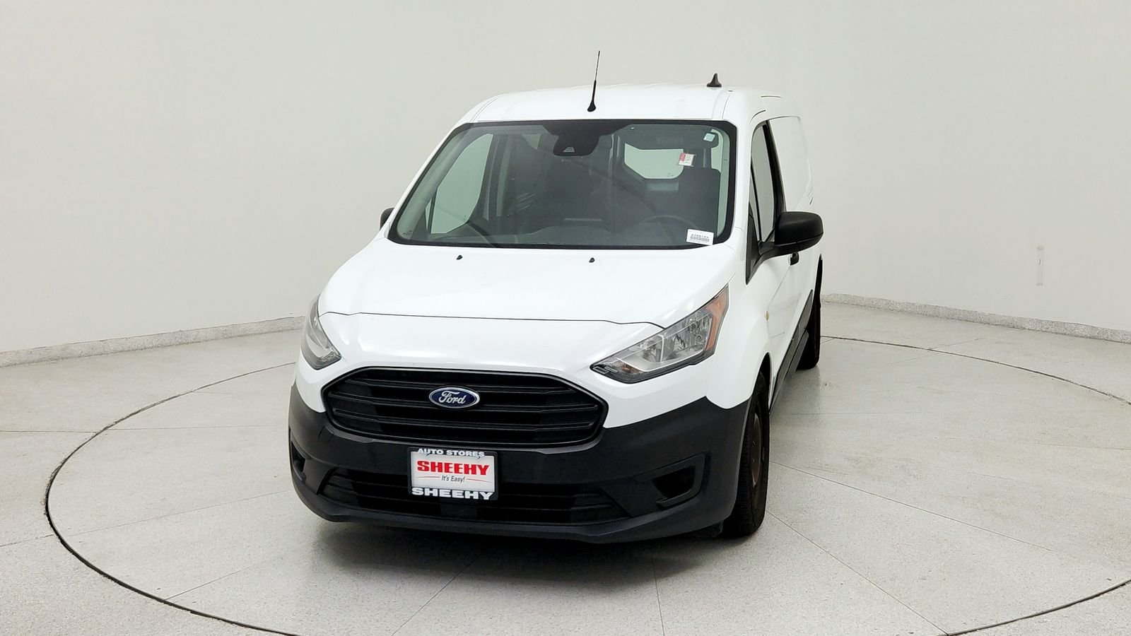 Used 2020 White Ford XL image 2