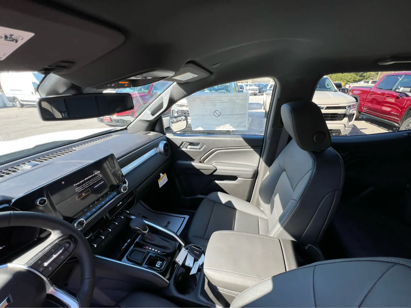 2026 Chevrolet Colorado LT - Photo 12