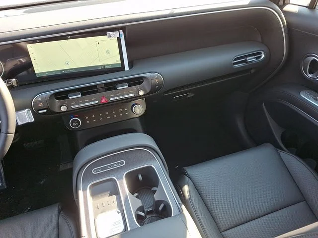 New 2026 Silver Hyundai Limited image 11