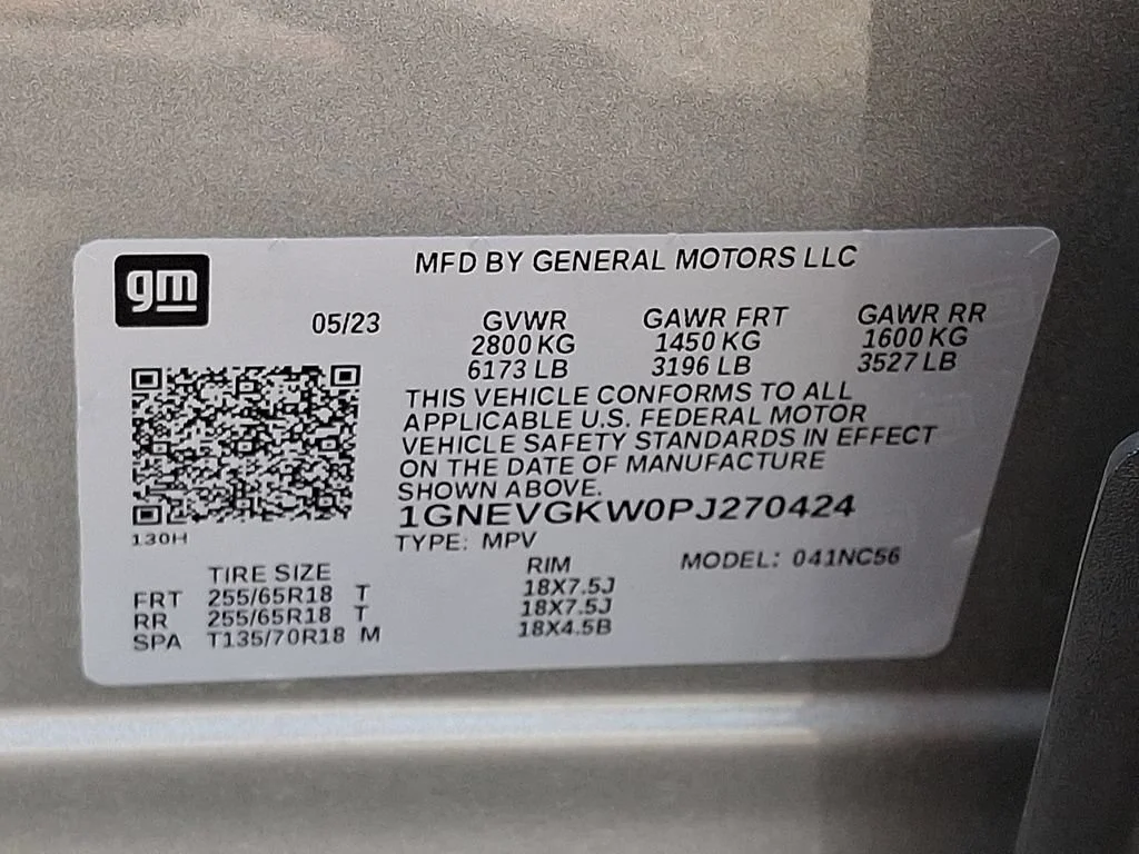 Used 2023 STERLING GRAY METALLIC Chevrolet LT Cloth image 28