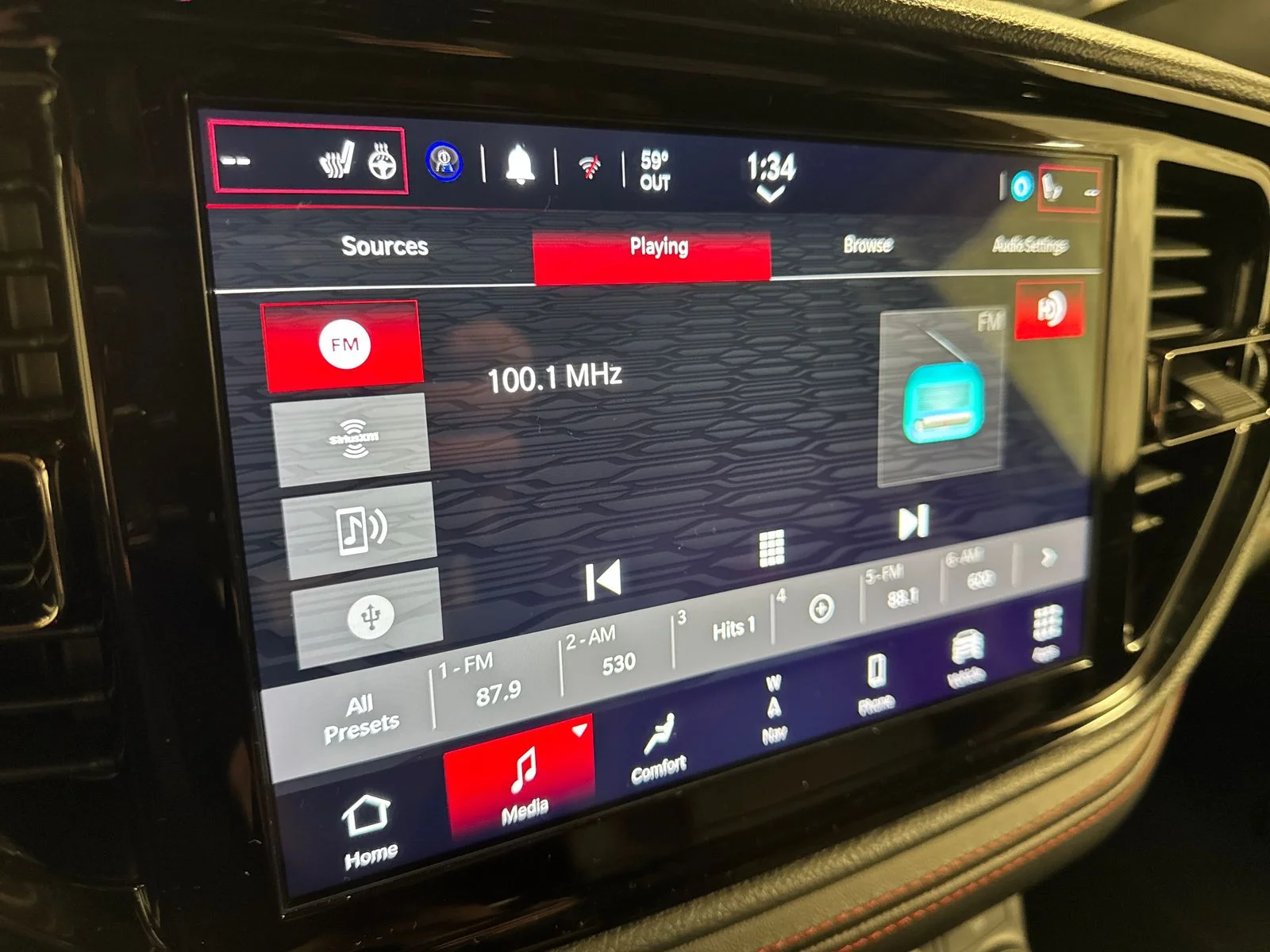 Used 2025 White Dodge R/T Plus image 21
