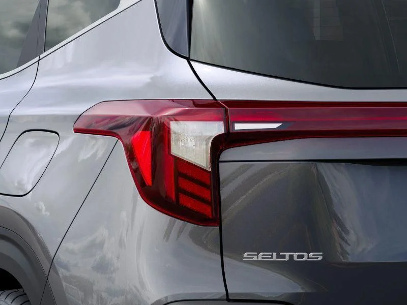 2025 Kia Seltos SX - Photo 11
