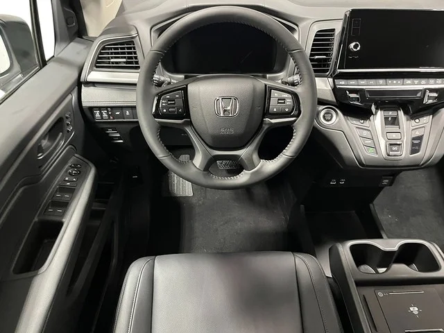 New 2026 Platinum White Pearl Honda EX-L image 25