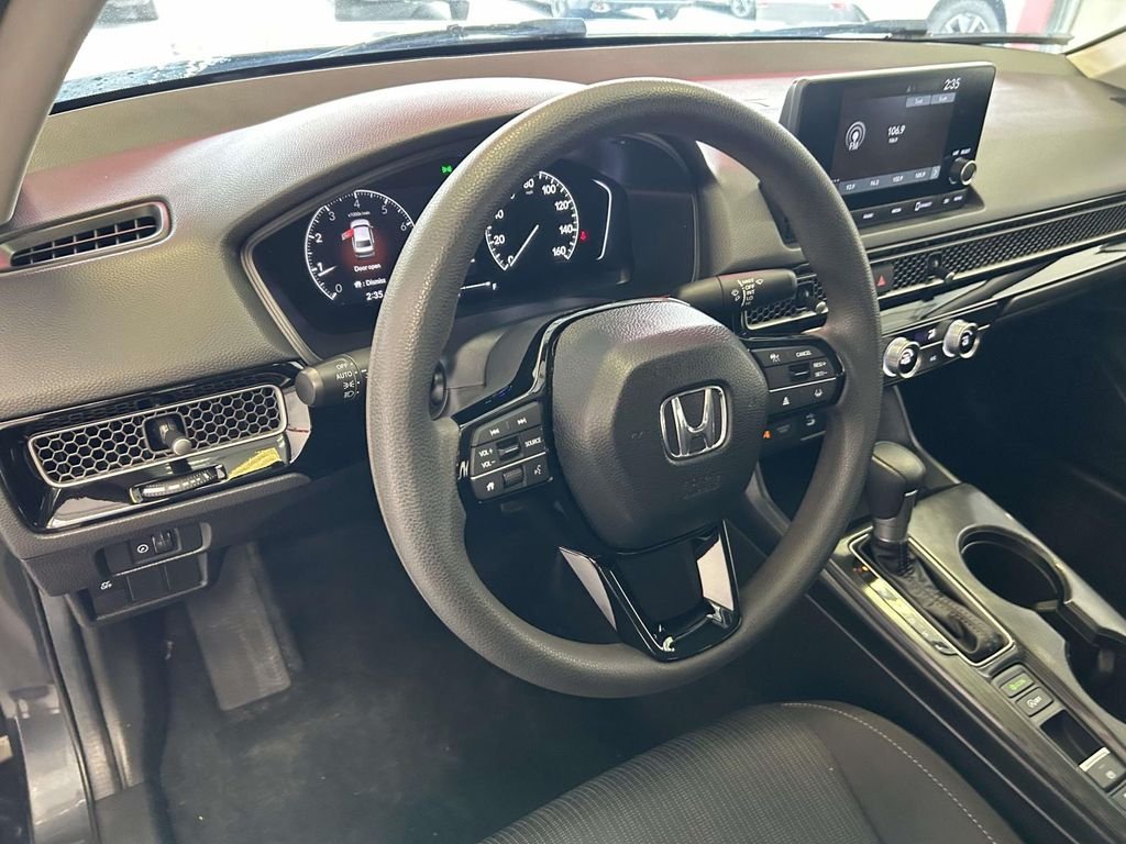 Used 2025 Red Honda LX image 12