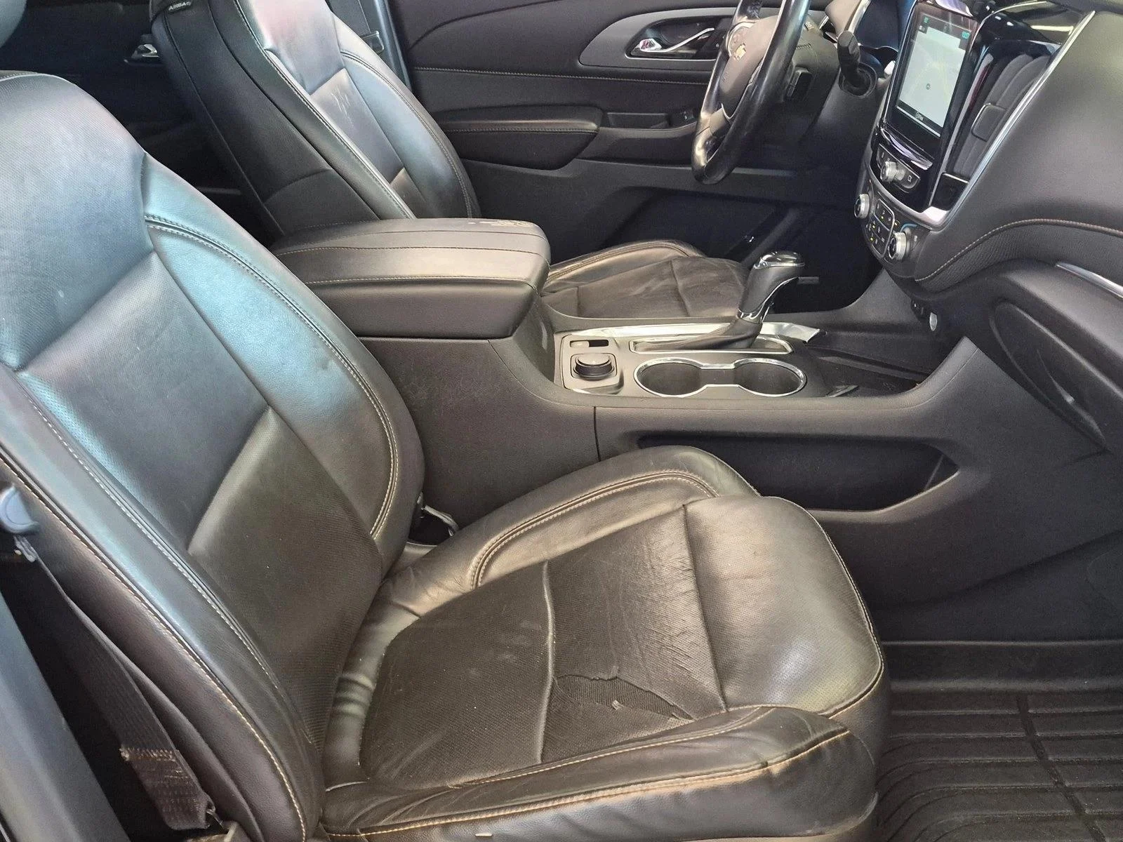 Used 2018 Mosaic Black Metallic Chevrolet Premier image 20