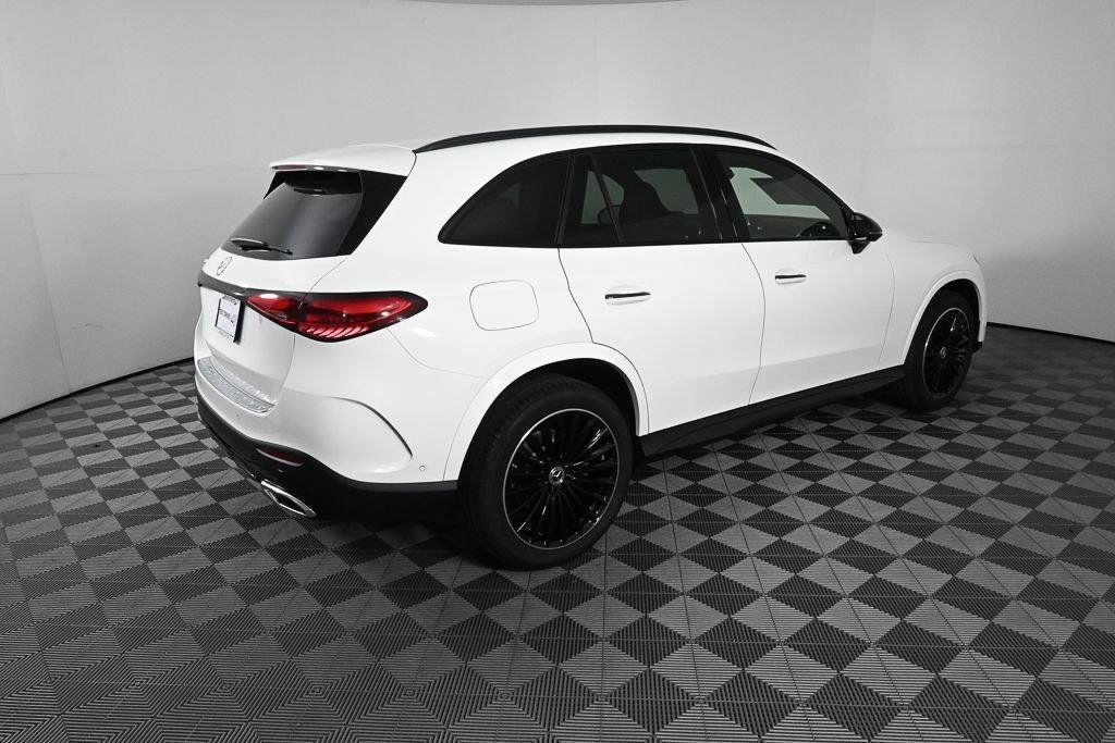 New 2027 Polar White Mercedes-Benz GLC 300 image 63