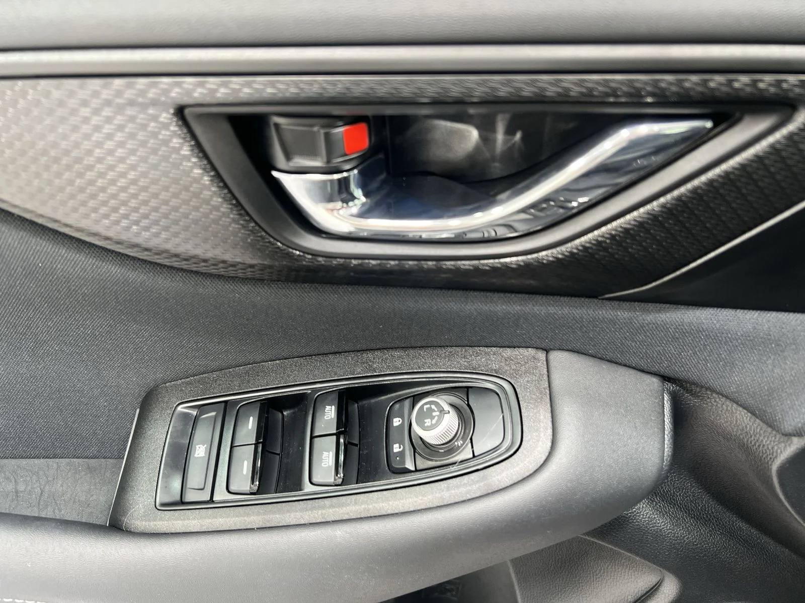2025 Subaru Legacy Premium - Photo 13