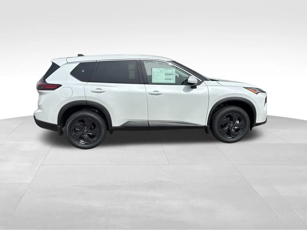 New 2026 Everest White Pearl TriCoat Nissan SV image 5