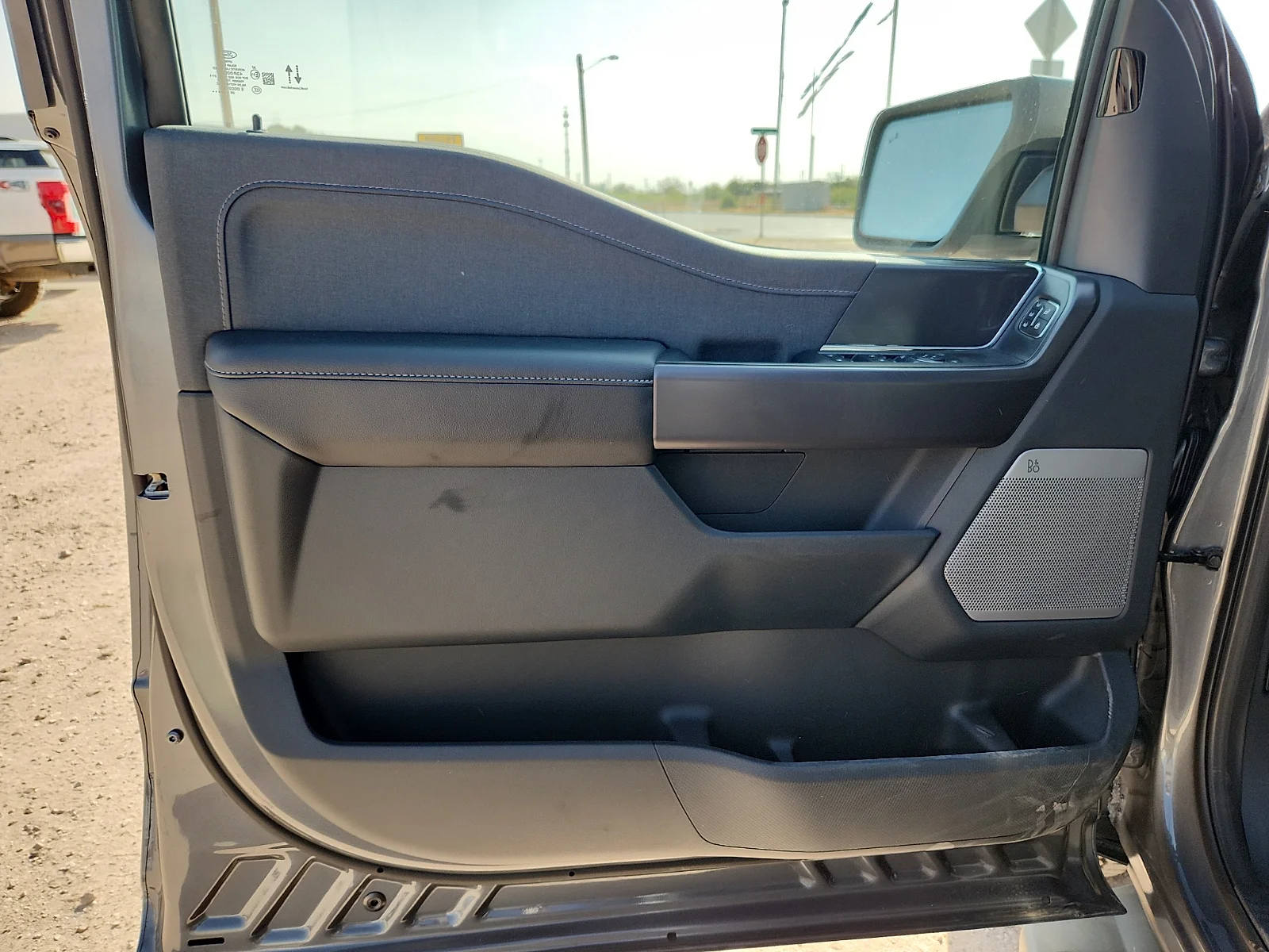 New 2026 Carbonized Gray Metallic Ford Lariat image 14