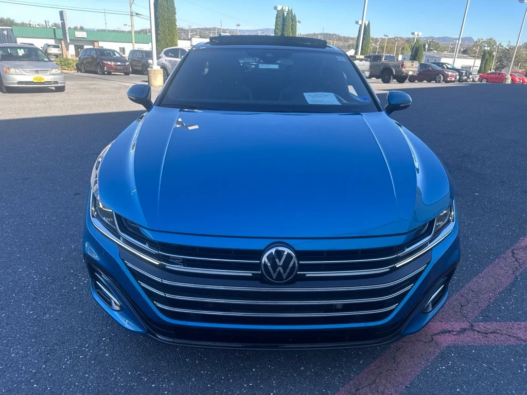 Used 2023 Kingfisher Blue Metallic Volkswagen 2.0T SEL R-Line image 8