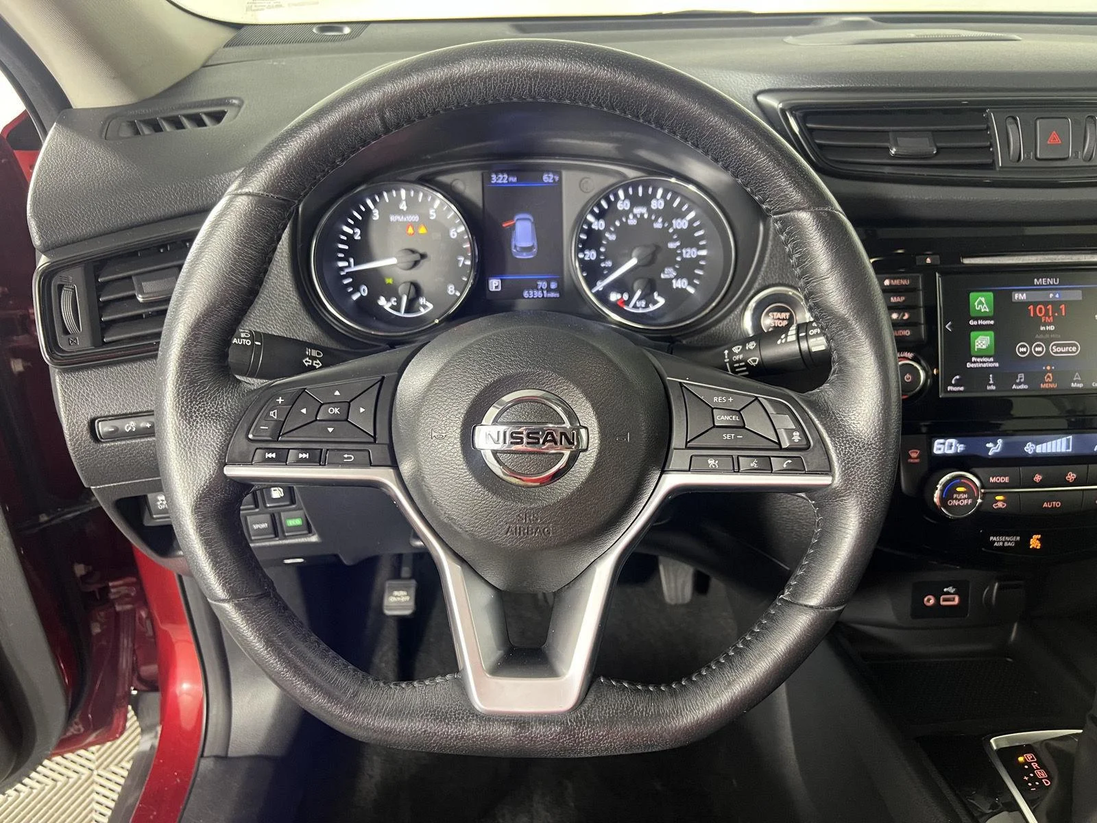 Used 2018 Scarlet Ember Nissan SV image 13