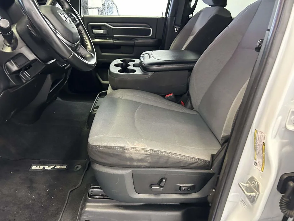 Used 2024 White Ram Big Horn image 18