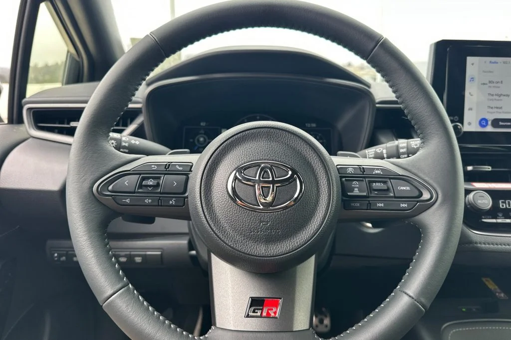 New 2026 Ice Cap Toyota  DAT image 26