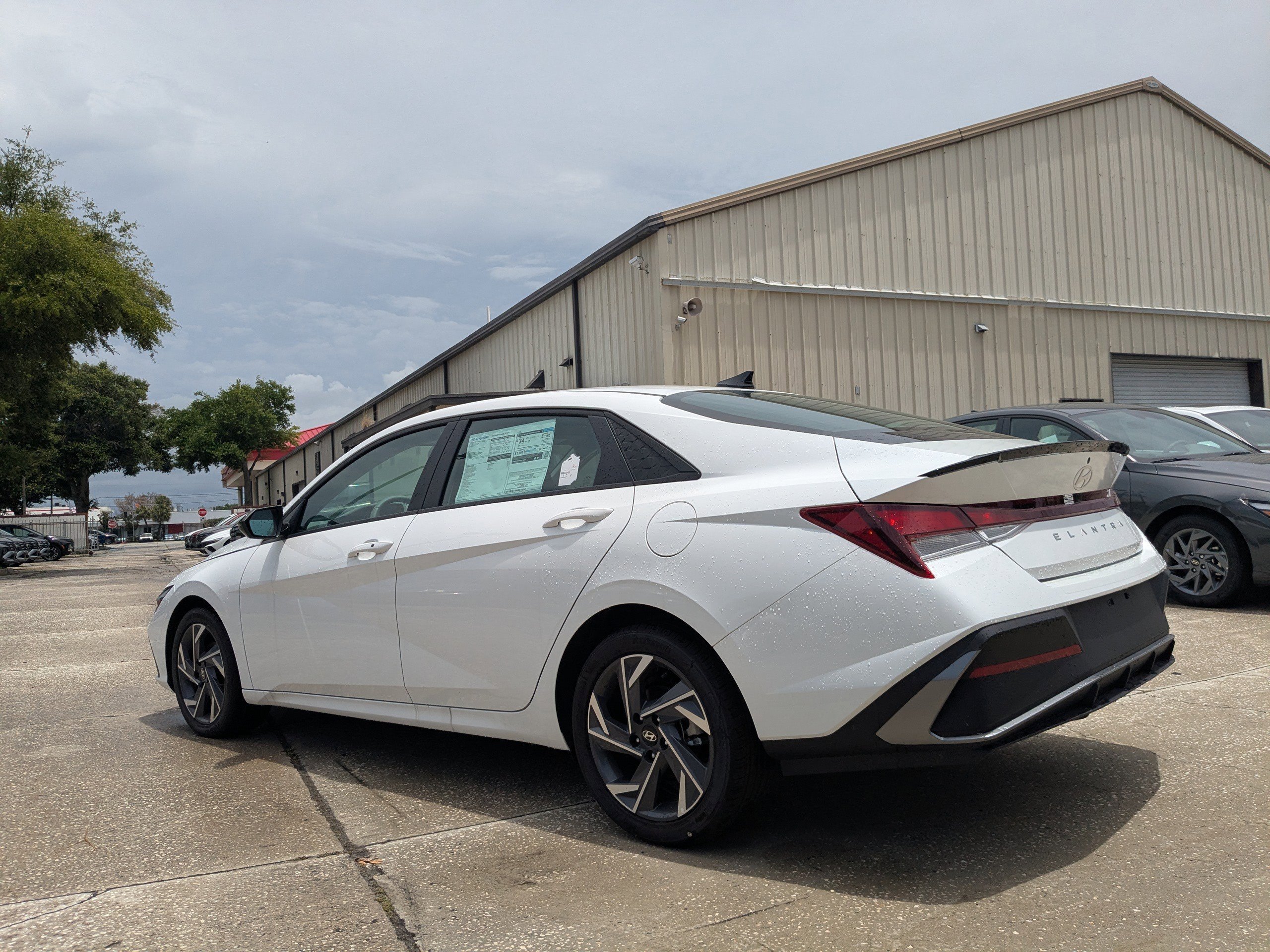 New 2025 Serenity White Hyundai SEL Sport image 7