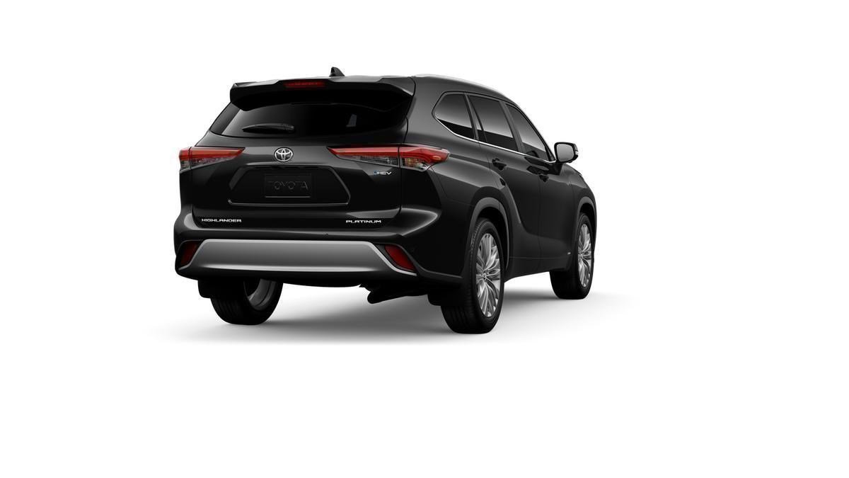 New 2026 Midnight Black Metallic Toyota  Platinum image 33