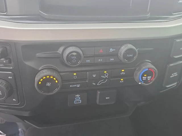 Used 2025 Black Ford XLT image 22