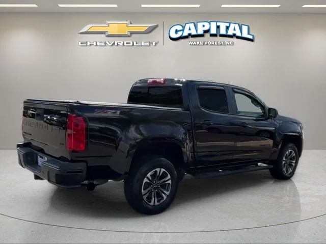 Used 2022 Black Chevrolet Z71 image 5