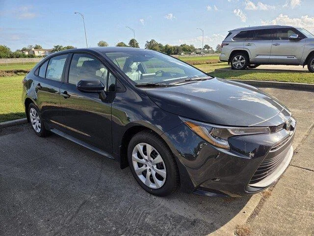 Used 2026 Underground Toyota LE image 3
