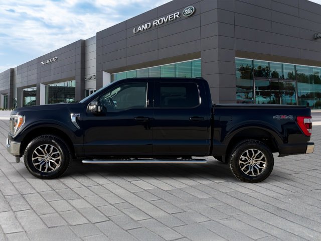 Used 2022 Blue Ford Lariat image 2