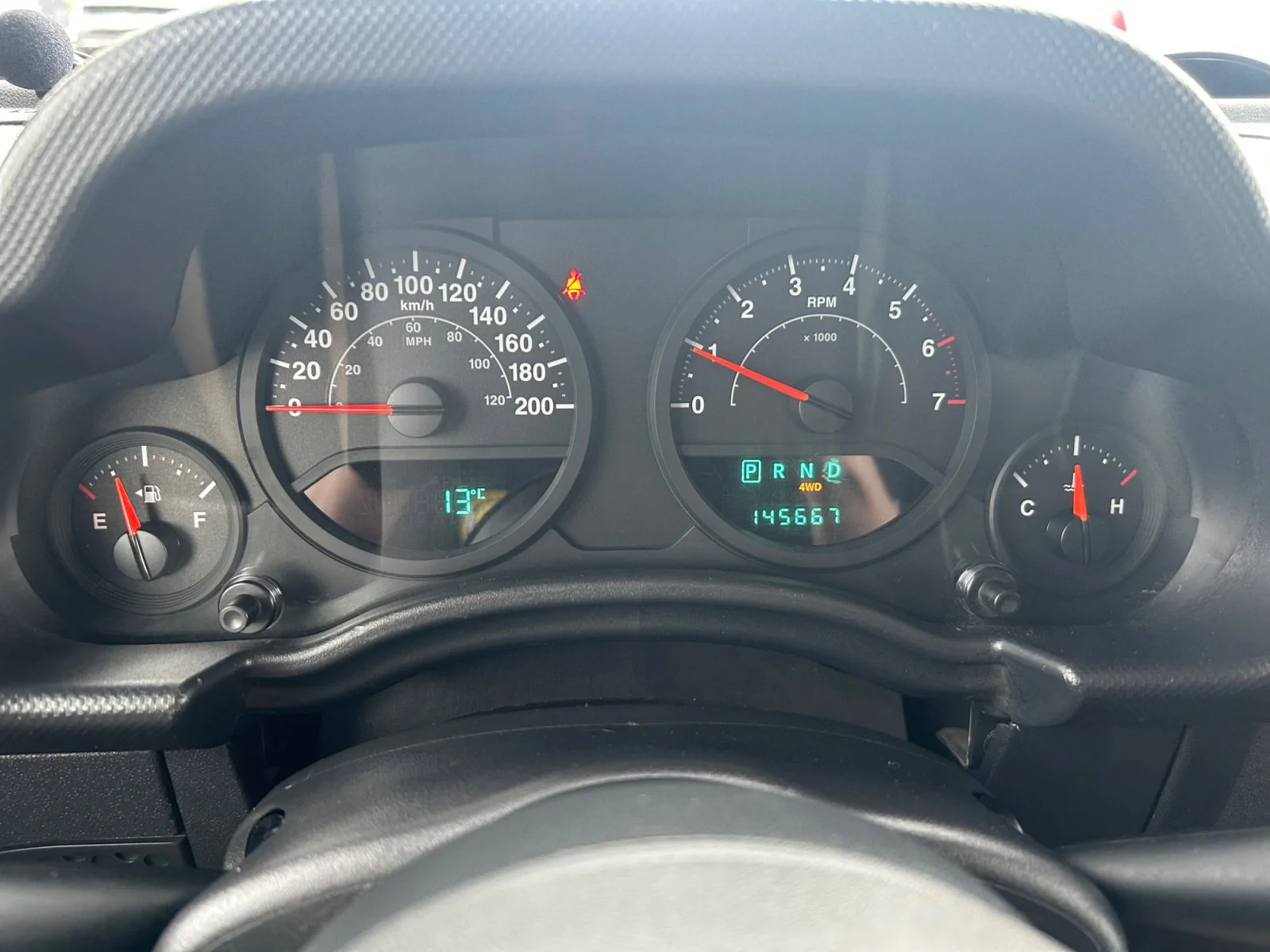 Used 2009 Jeep Green Metallic Jeep X image 17