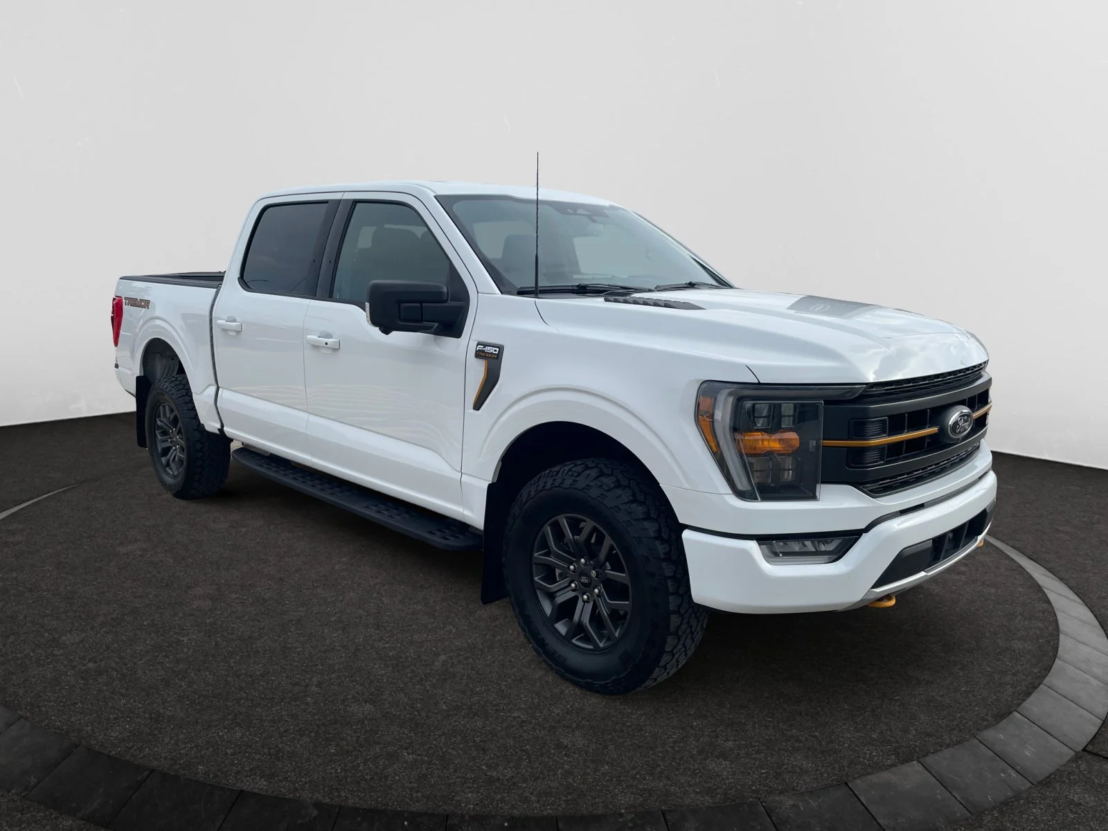Used 2023 White Ford TREMOR SuperCrew image 7