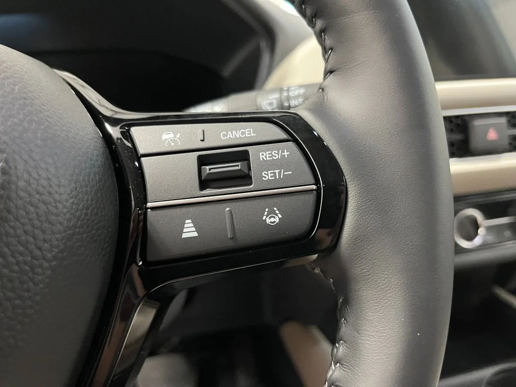 New 2027 Nordic Forest Pearl Honda EX-L AWD image 18