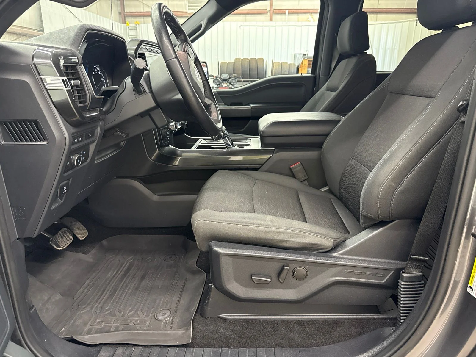 Used 2022 Gray Metallic Ford XLT image 15