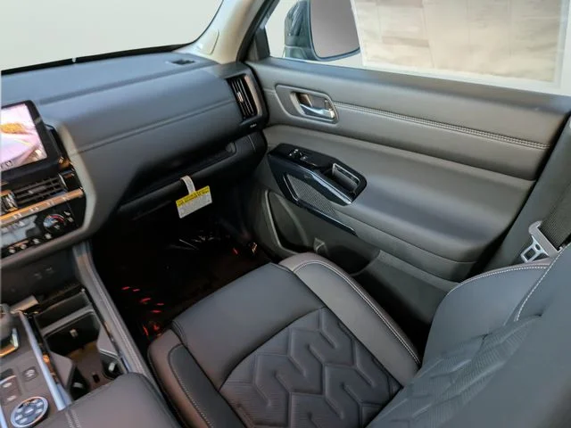 New 2026 Boulder Gray Pearl Nissan Platinum image 12