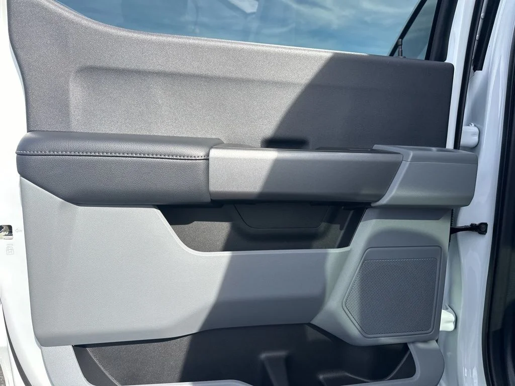 2026 Ford F-250 Super Duty XL - Photo 31