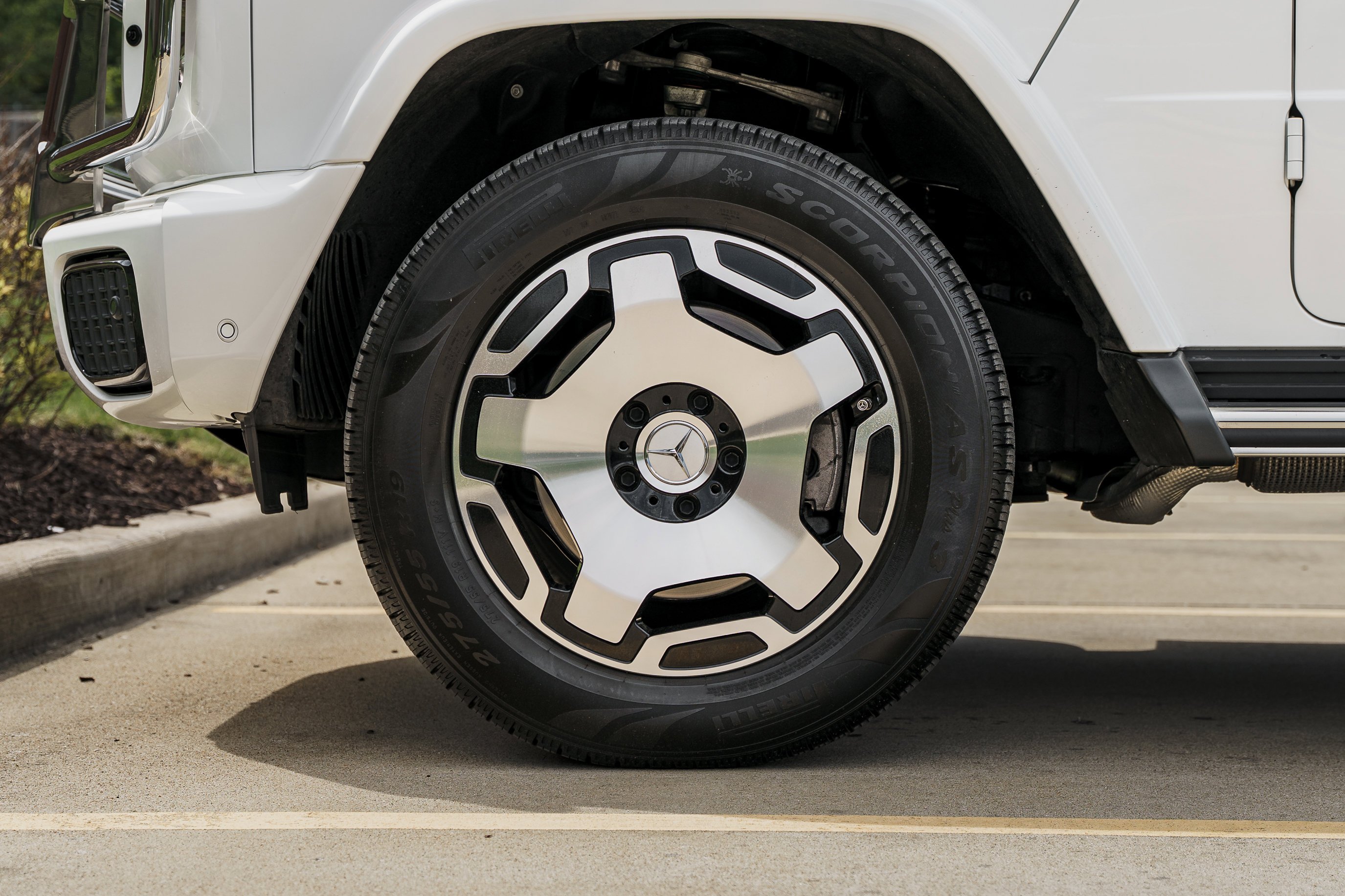Used 2025 Polar White Mercedes-Benz G 550 image 26