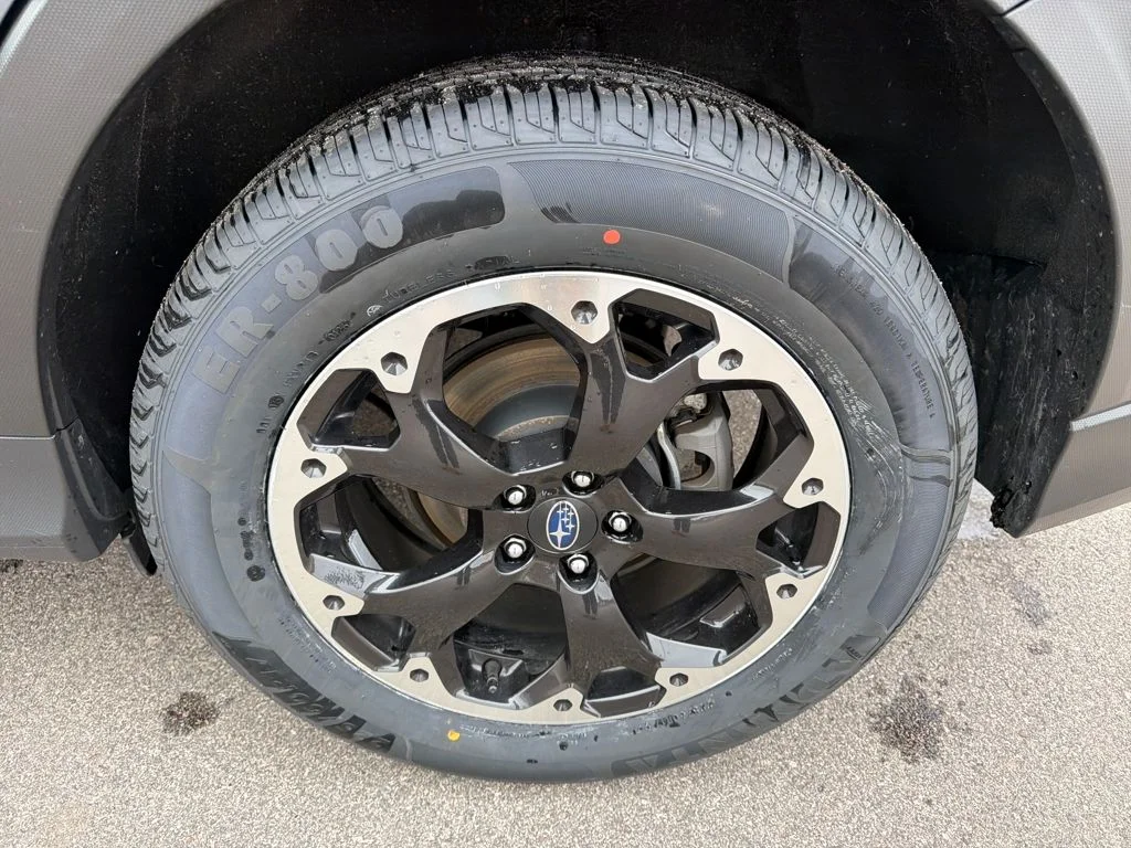 Used 2023 Gray Subaru Base image 34