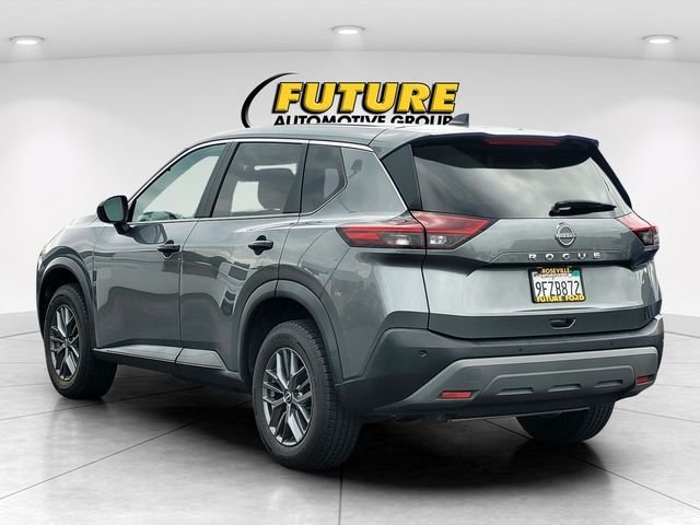 Used 2023 Gray Nissan S image 9