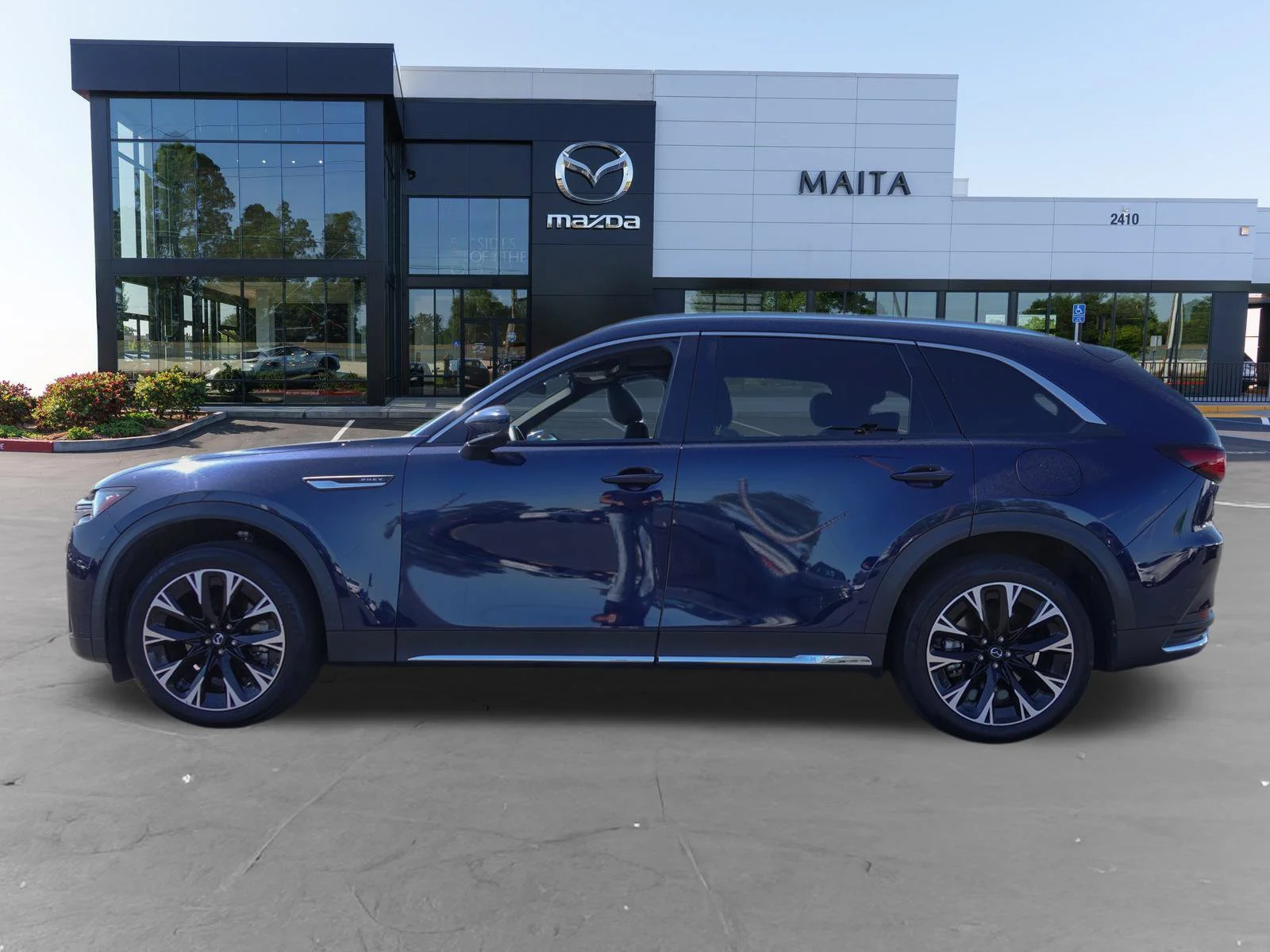 Certified Used 2024 Deep Crystal Blue Mica Mazda Premium Plus image 8