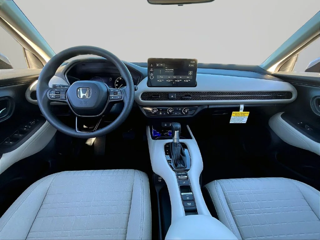 New 2027 Solar Silver Metallic Honda LX AWD image 8