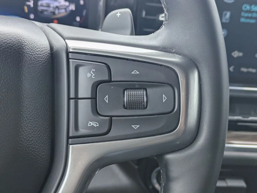 Used 2025 Blue Chevrolet RST image 26