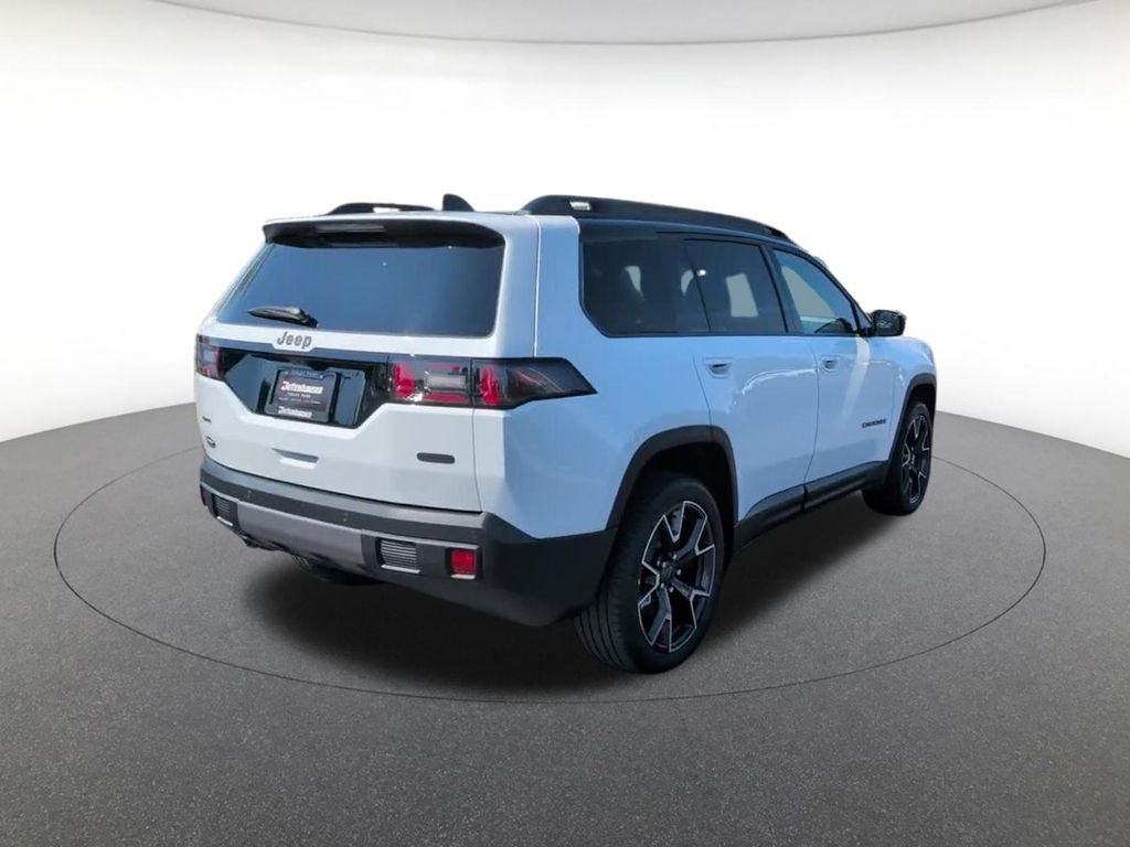New 2026 Bright White Clear-Coat Exterior Paint Jeep Overland image 6
