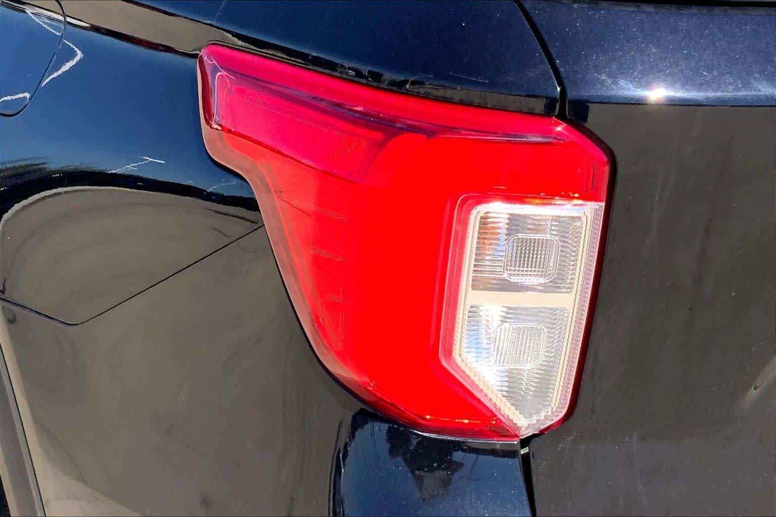Used 2023 Agate Black Ford Limited image 28