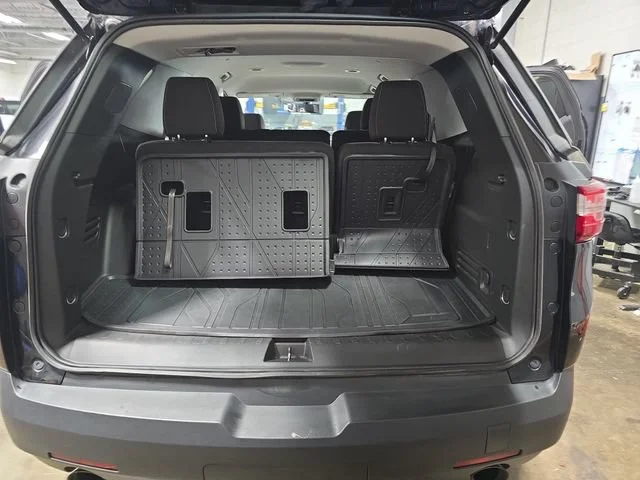 Used 2019 MOSAIC BLACK METALLIC Chevrolet LS image 13