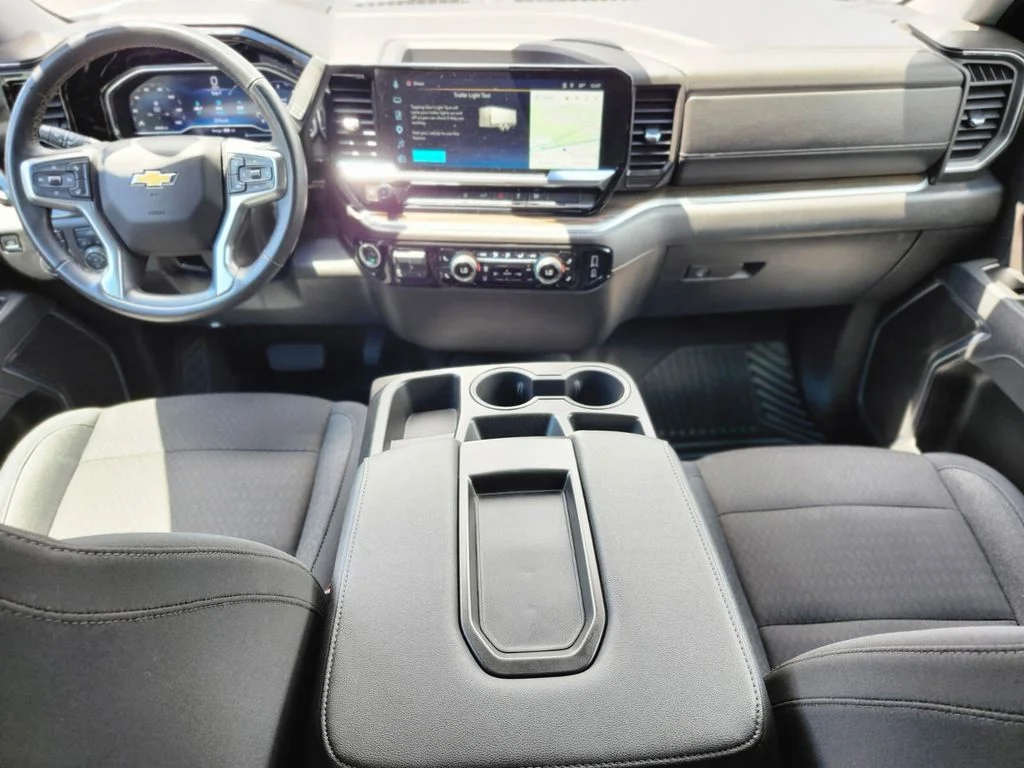 2025 Chevrolet Silverado 2500HD LT - Photo 12