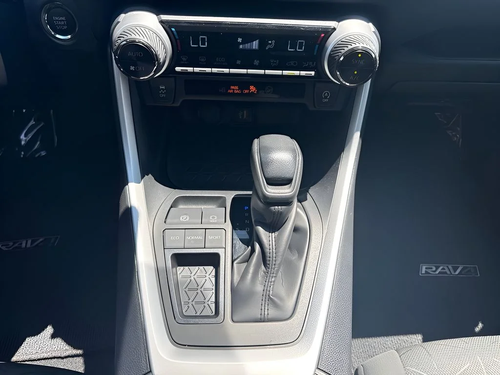 Used 2024 White Toyota XLE image 18