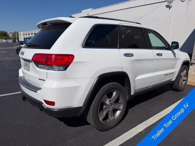 Used 2015 Bright White Clearcoat Jeep Limited image 6