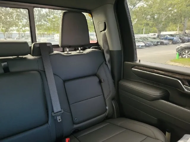 2025 Chevrolet Silverado 2500HD LTZ - Photo 17