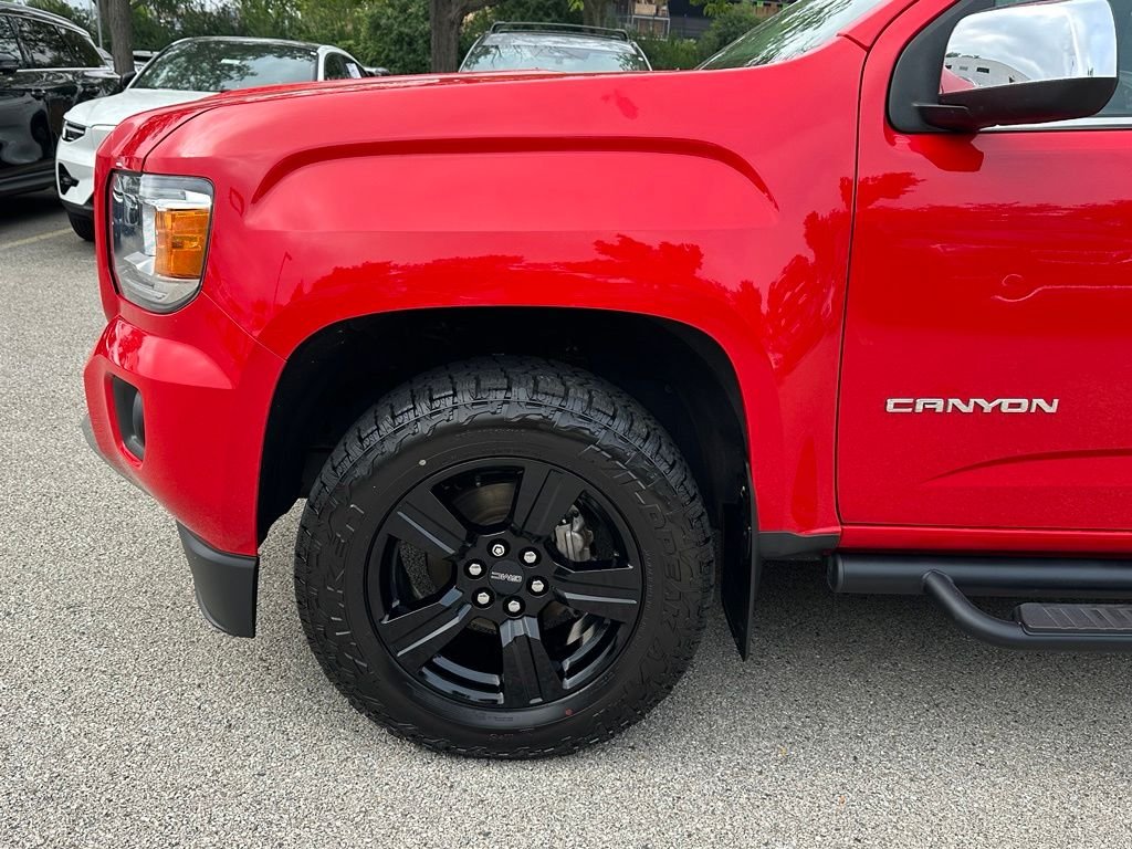 Used 2019 Red GMC SLT image 12
