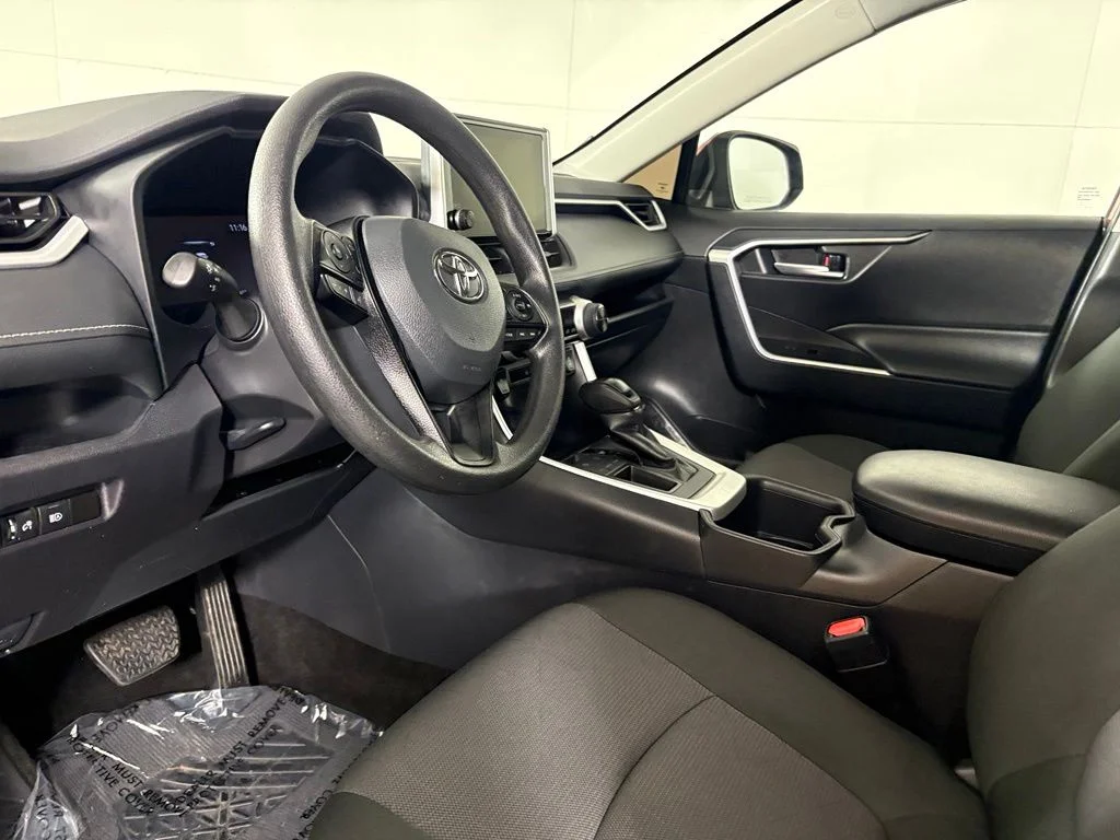 Used 2025 Red Toyota XLE image 26